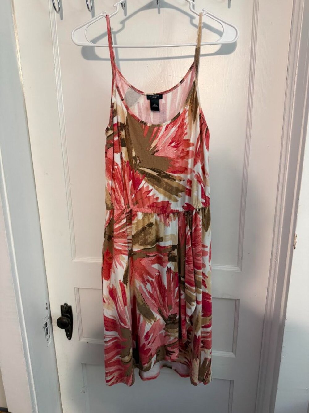 Floral Sleeveless Midi Dress